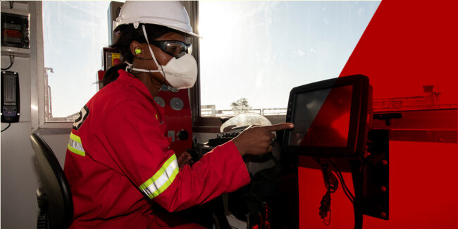 a-female-drill-operator-trained-by-rosond