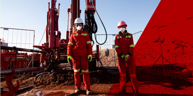 a-rosond-trained1-female-drill-rig-crew-at-kumba-iron-ore